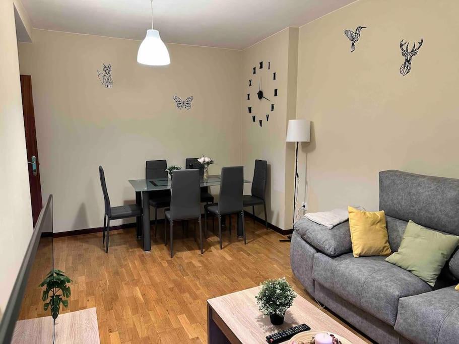 Apartamento Con Vistas A La Montana Infiesto Εξωτερικό φωτογραφία